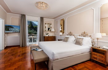 Suite Santa Margherita with Terrace Sea View, at Grand Hotel Miramare