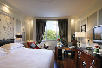 Opera Wing, Premium Room, Queen Bed, at Sofitel Legend Metropole Hanoi