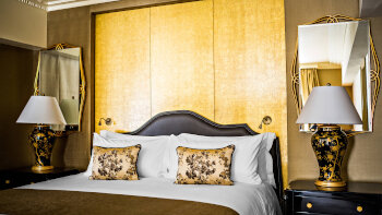 Suite, at Prince de Galles Hotel