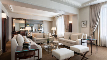 1 King Bed, Macassar Alma Suite, at Prince de Galles Hotel