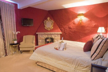 Deluxe Room, at Chateau Eza