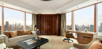 Grand Tower Horizon Premier Suite - 1 King Bed, at Pudong Shangri-La Shanghai
