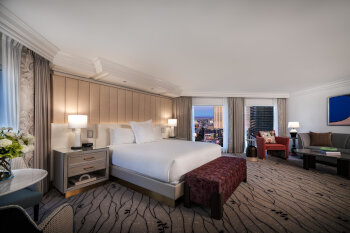 Strip View King Salone Suite, at Bellagio