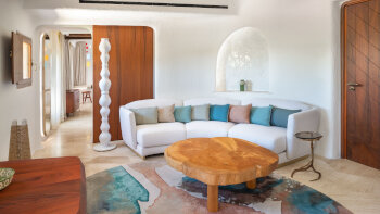 Deluxe Suite, 1 Bedroom Larger Suite, 1 King, Garden Or Inner view, Balcony, at Hotel Cala Di Volpe