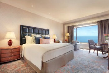 Serene Infinity Sea View King, at Taj Lands End