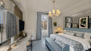 1 King Bed, Deluxe Guest Room, at The St. Regis Rome