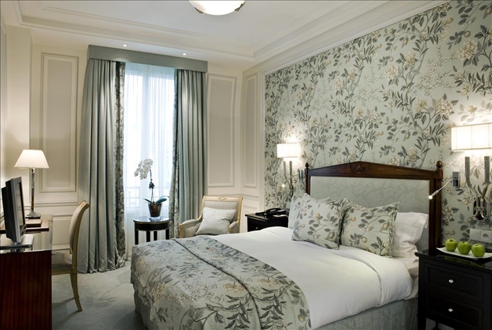 Double room - Superior, at Hotel San Regis Paris