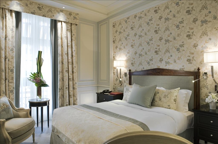 Double Room - Classic, at Hotel San Regis Paris