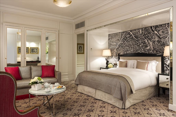 Triple room - Prestige, at Hotel San Regis Paris