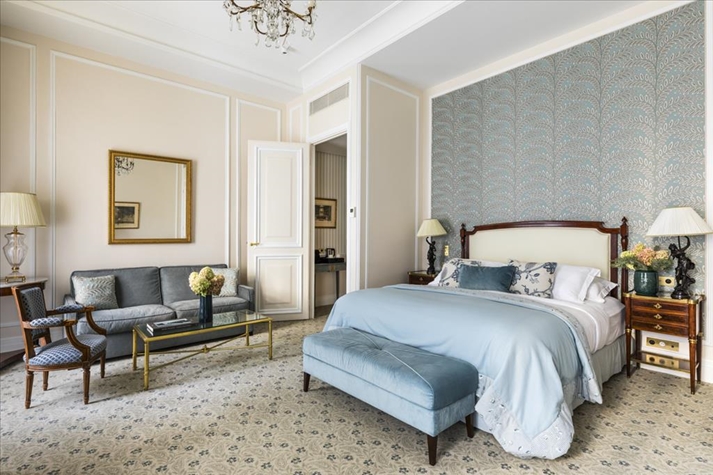 Junior Suite, at Hotel San Regis Paris