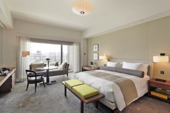 Club Deluxe Room W/ Balcony, at Palace Hotel Tokyo
