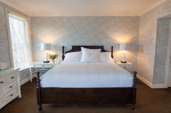 Virginia -Premier King Guestroom, at The Virginia Hotel