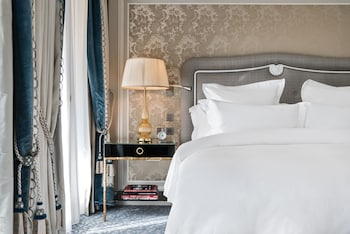 Grand Premier Suite, at Hotel de Crillon, A Rosewood Hotel