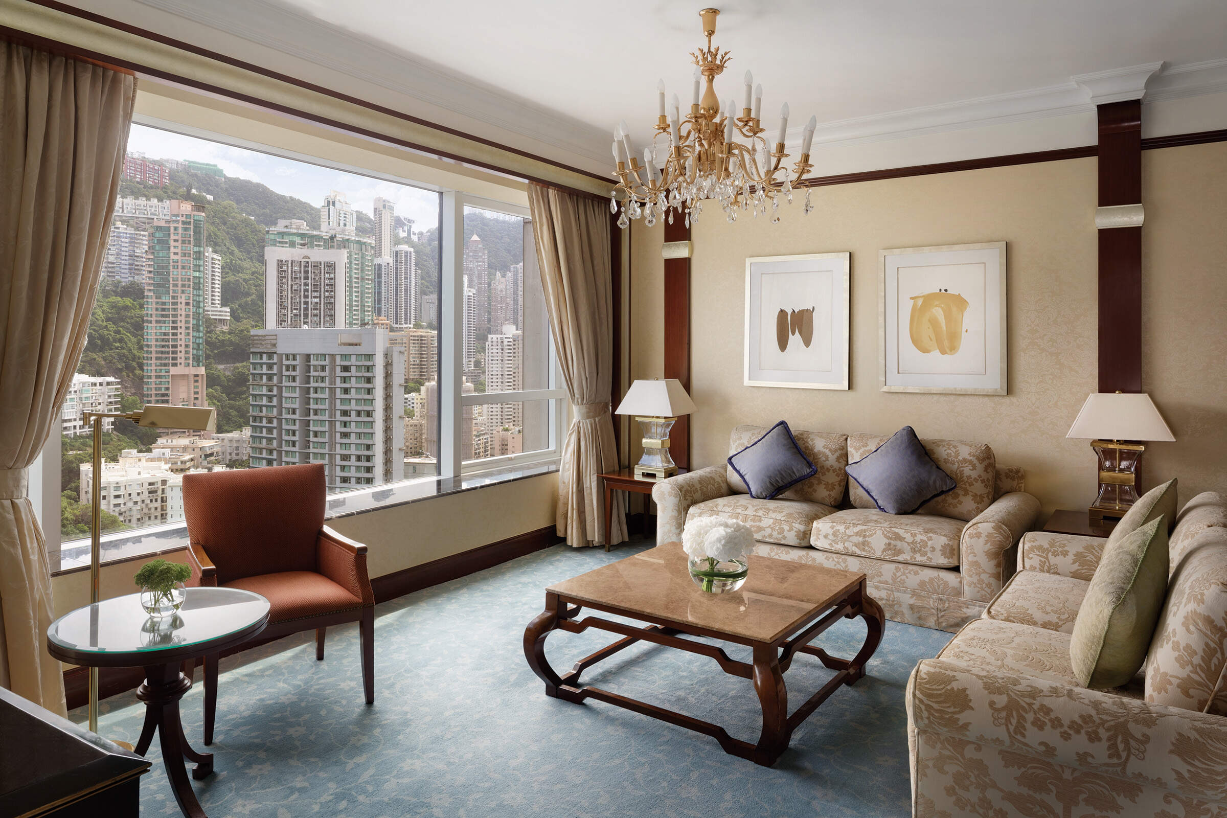 Executive Suite, at Island Shangri-La, Hong Kong