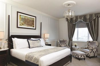 Deluxe Room, at The Charleston Place