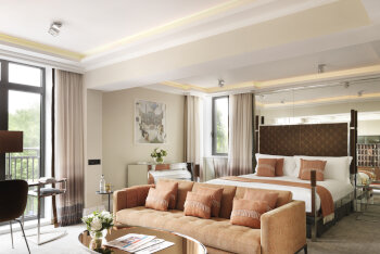 Green Park Suite, at The Athenaeum Hotel & Residences