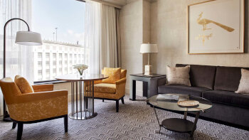 Four Seasons Executive Suite, King, at Four Seasons Hotel Boston