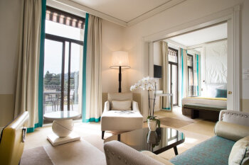 One Bedroom Suite Sea and Garden, at Hotel Royal Riviera