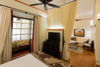 Junior Suite, at Hotel El Convento