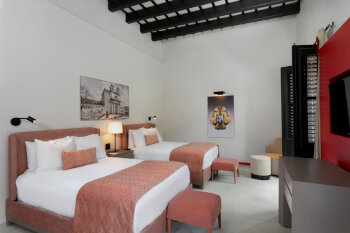 Double Vista, at Hotel El Convento