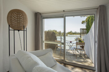 Deluxe Room, Queen Bed, at Mas de la Fouque