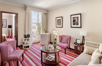 Family Room, at Hotel Juana