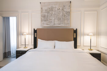 Pfister King Suite, at The Pfister Hotel