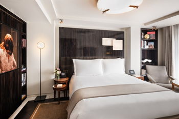 Suite Parisienne Isabelle Huppert, at Hotel Lutetia