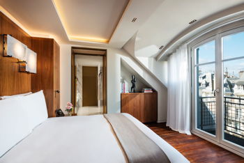 Suite Amour, at Hotel Lutetia