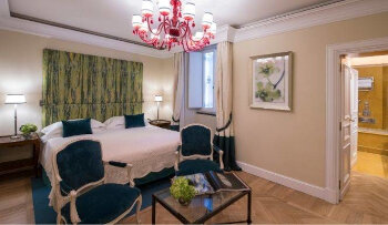 Deluxe Room, at Hotel d
