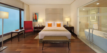 Bay View Suites, at The Oberoi, Mumbai