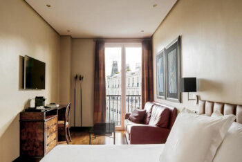 Superior Room with Views, at Hotel Villa Real