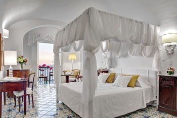 Junior Suite / 1King or Twin Beds/ Front Sea Vw/Balcony/ Bathtub, at Hotel Santa Caterina