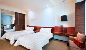 Vista, Guest room, 2 Twin/Single Bed(s), City view, at Le Meridien Bangkok
