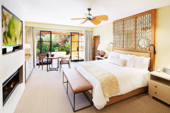 Deluxe Private Garden Room, at Auberge du Soleil