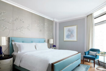One Bedroom Suite: King Bed, at The Langham Hong Kong
