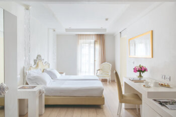 Deluxe Room with Terrace, at Boscolo Nice